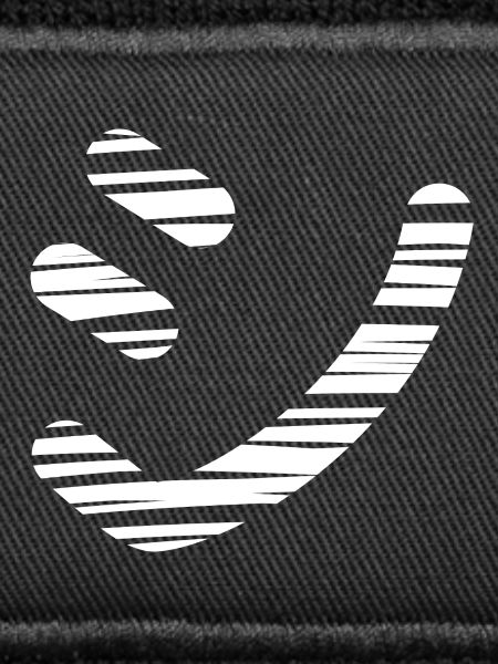 Japanese text 'シ' (Shi)- Brush