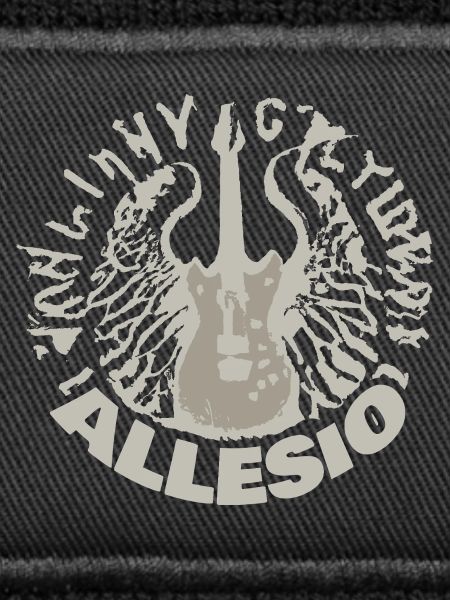 Allesio als Gitarre