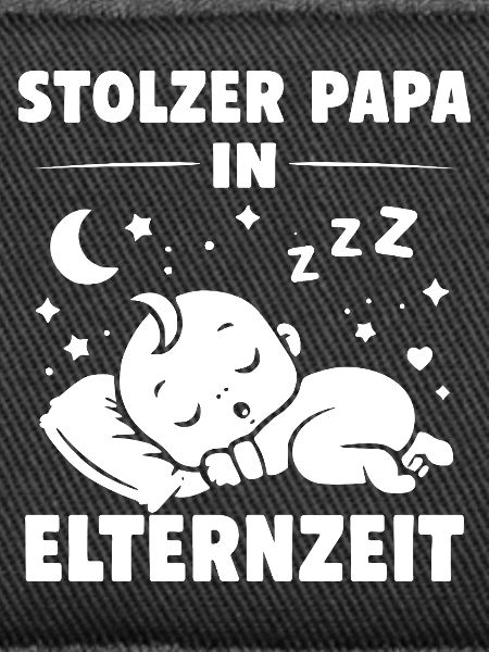 Stolzer Papa in Elternzeit