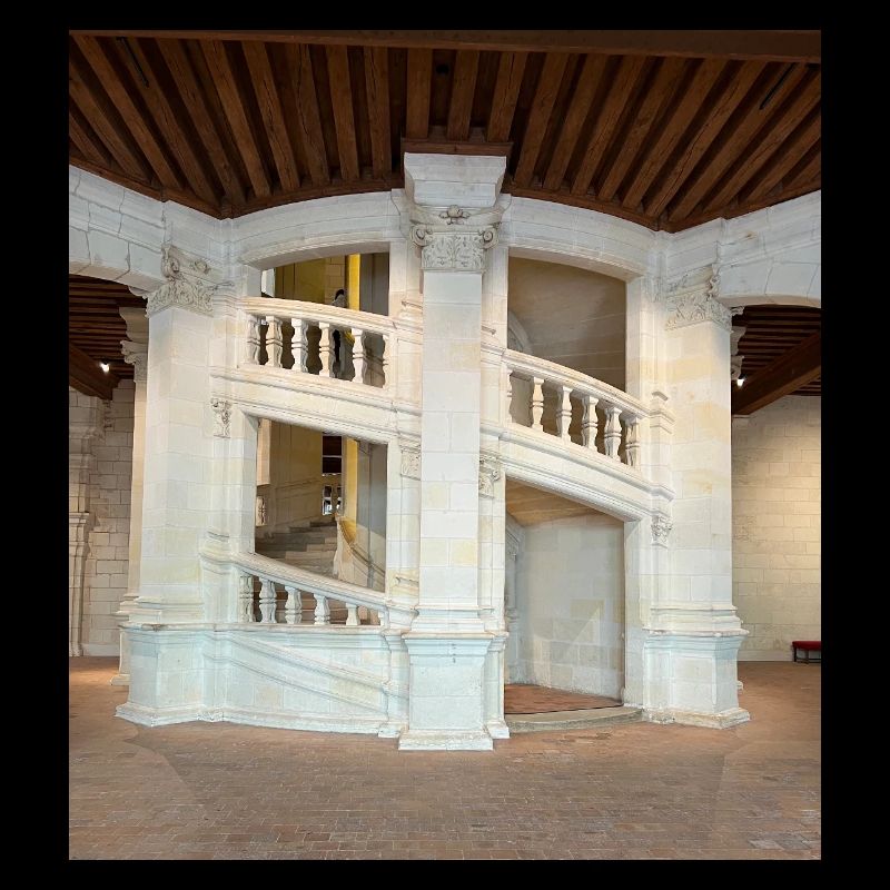 Escalier à double révolution