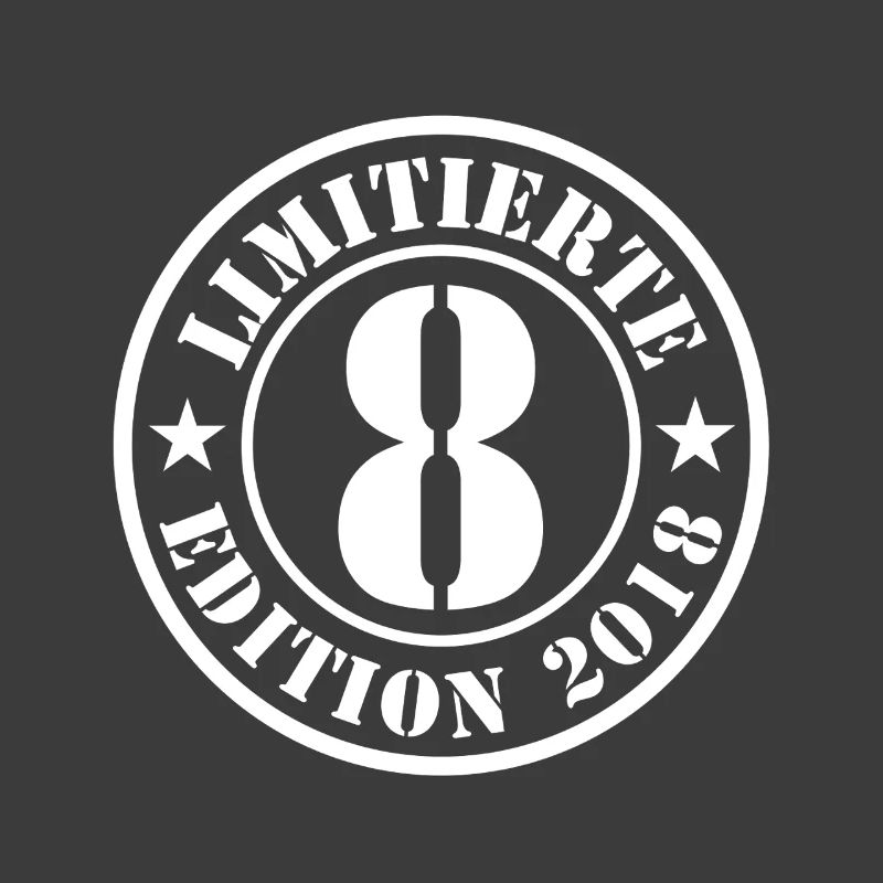 8. Geburtstag Junge Mädchen