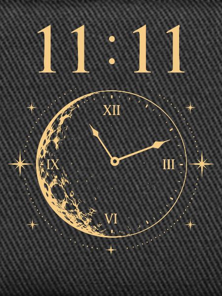 11:11 Moon Clock
