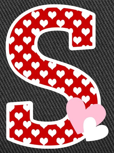 Letter S heart