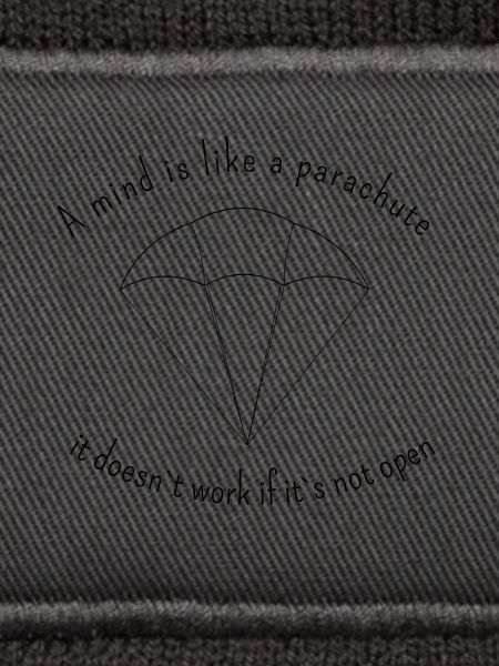 Open Mind Parachute Motiv