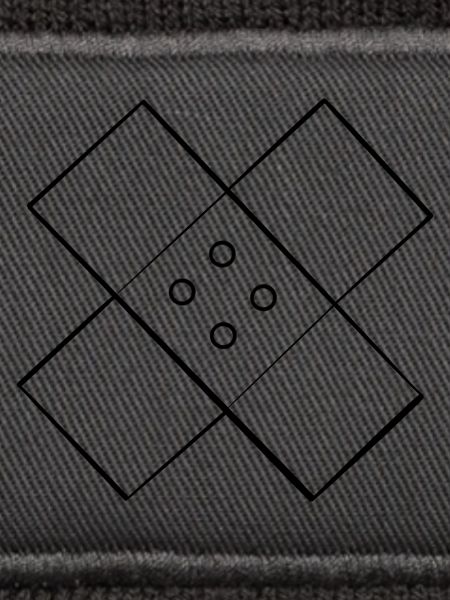 Pflaster_schwarz_1