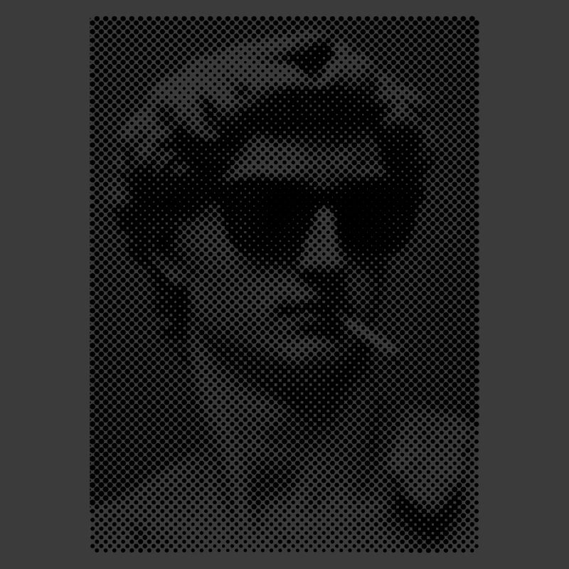 David Michelangelo raucht eine Zigarette