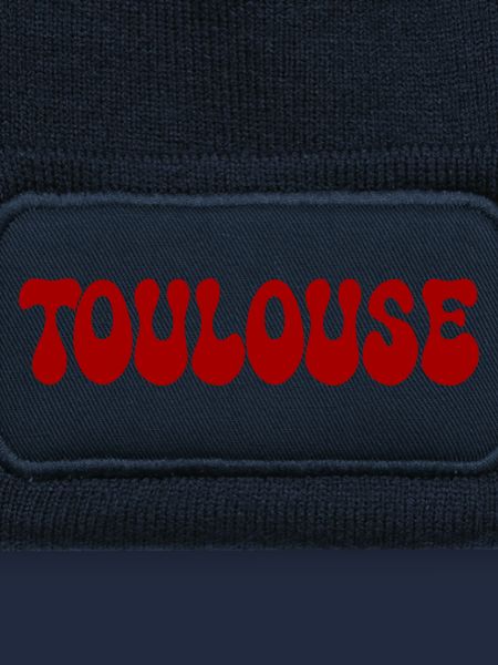 Toulouse Red Drops Buchstaben
