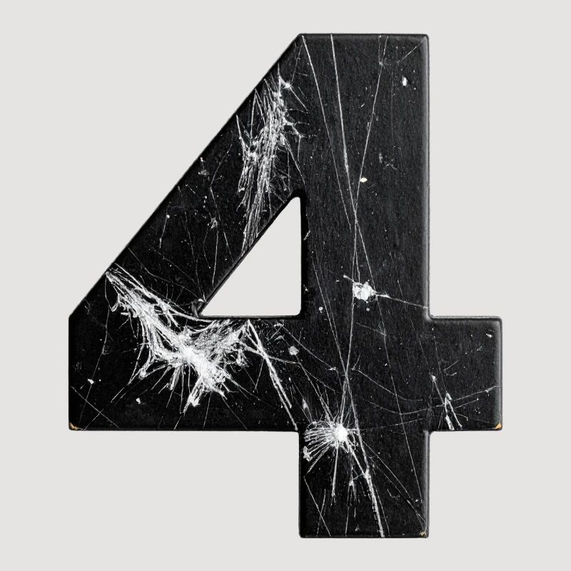 Black four-scratch pattern