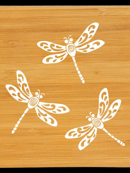 trio de libellules blanches