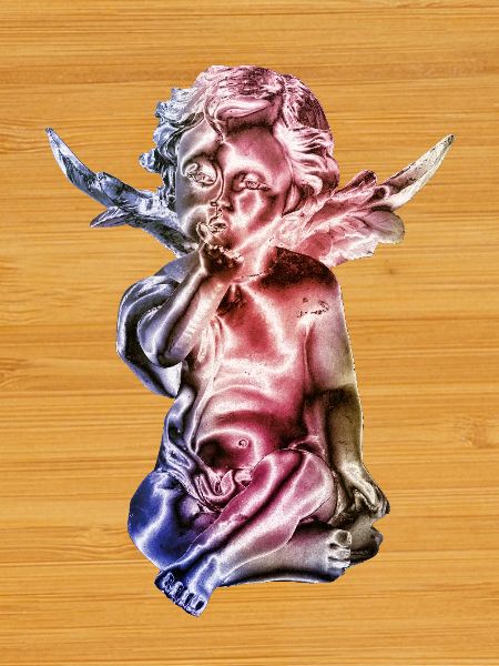 Engelskulptur Farbverlauf