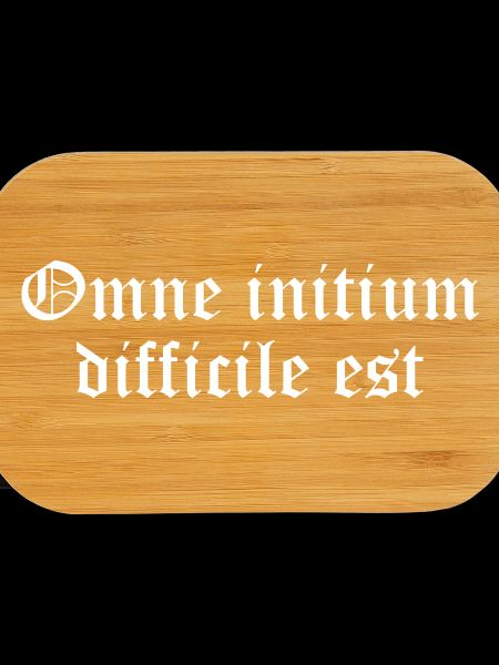 Omne initium difficile est T-Shirt