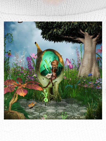 Little fairy with her cat