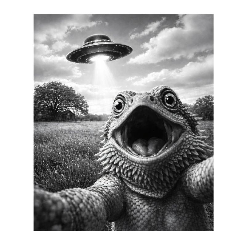 Bearded Dragon Selfie UFO Pogona