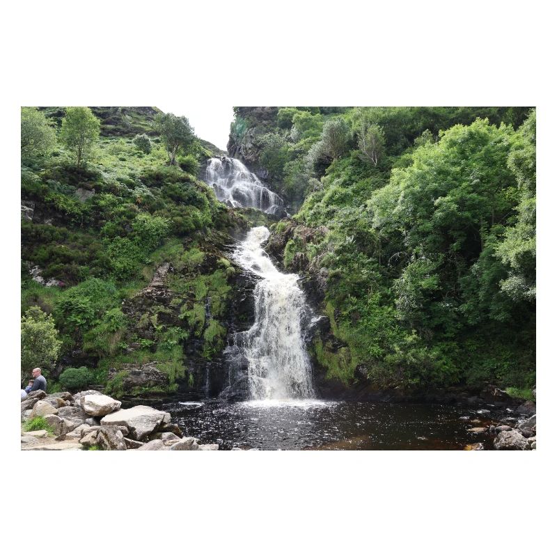 Smaragdwald-Wasserfall