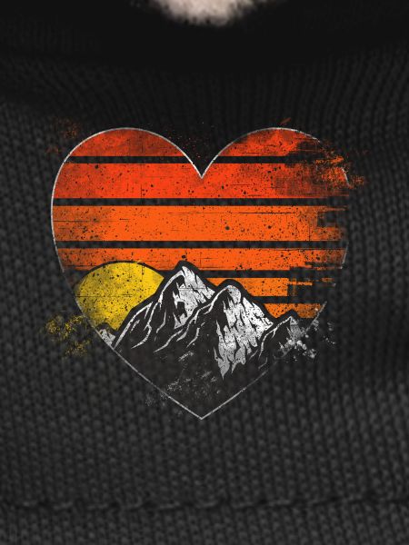 Mountains Heart