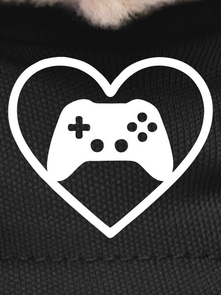 Heart Gaming – Stylized Controller Design