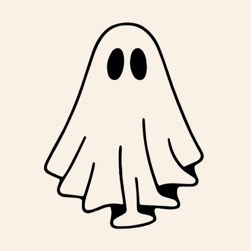 Fantôme Silencieux dans une Cape Drapée