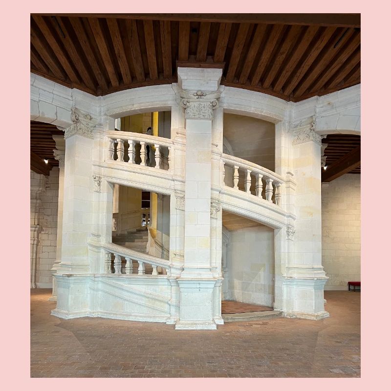 Escalier à double révolution