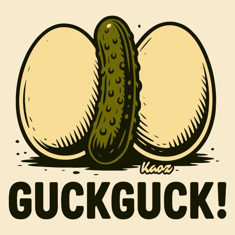 Zwei hartgekochte Eier mit einer Gurke