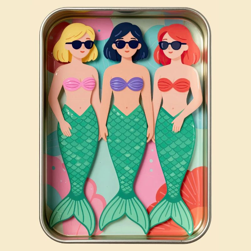 Trois sirènes dans une boîte