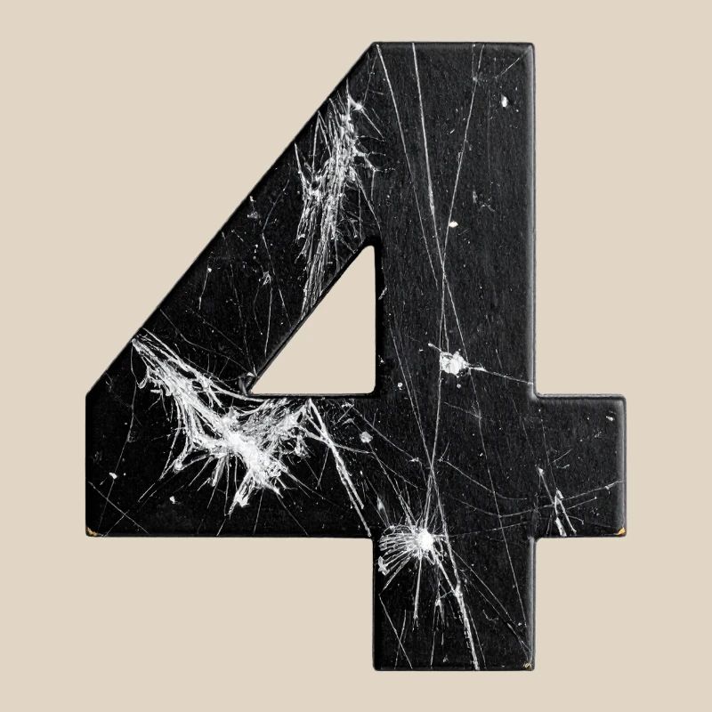 Black four-scratch pattern