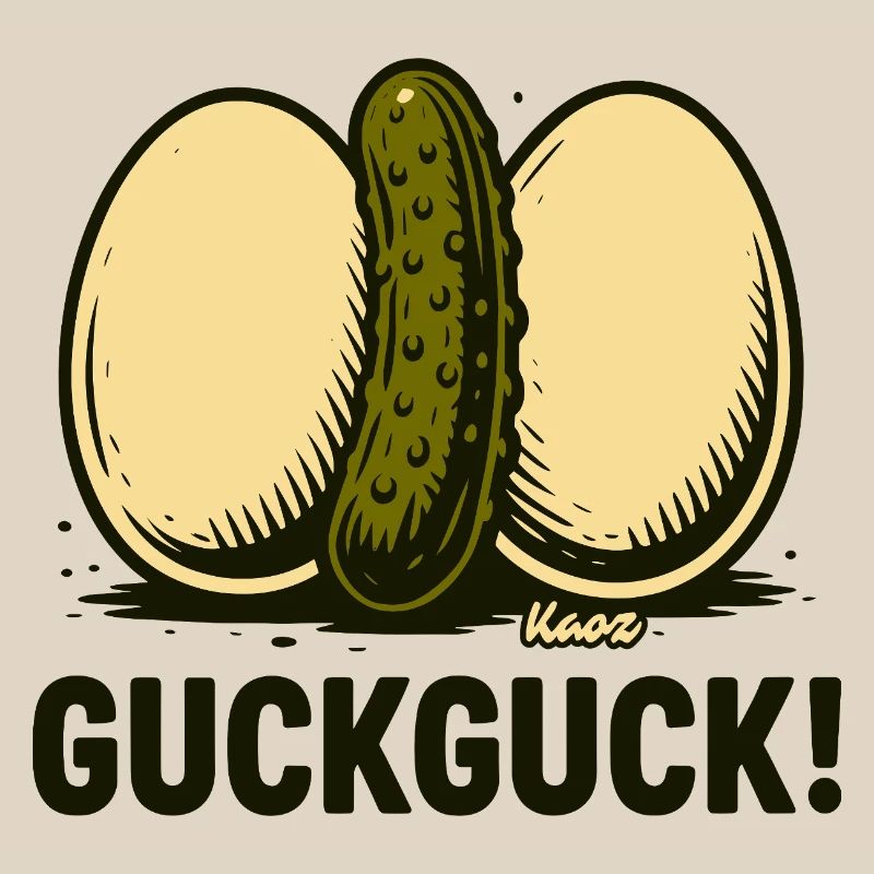 Zwei hartgekochte Eier mit einer Gurke