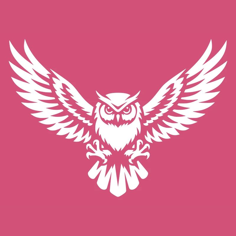 Hibou aux ailes déployées