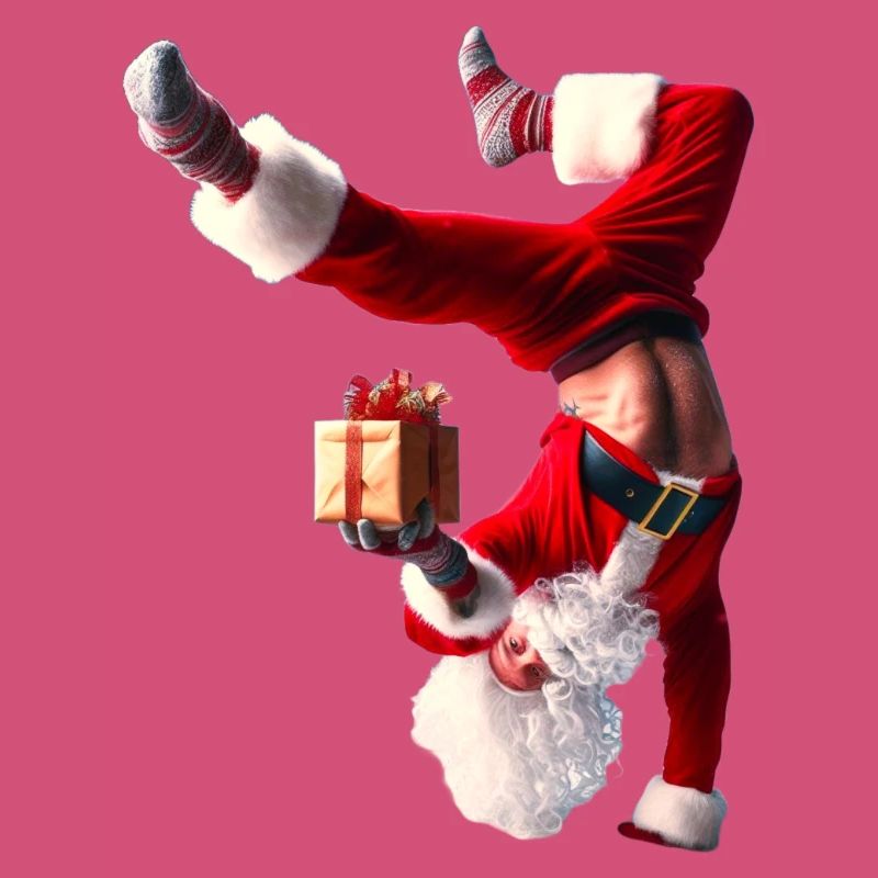 Humorvoller Weihnachtsmann mit Geschenk