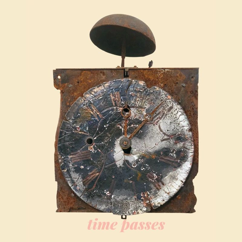Rusty clock Time passes
