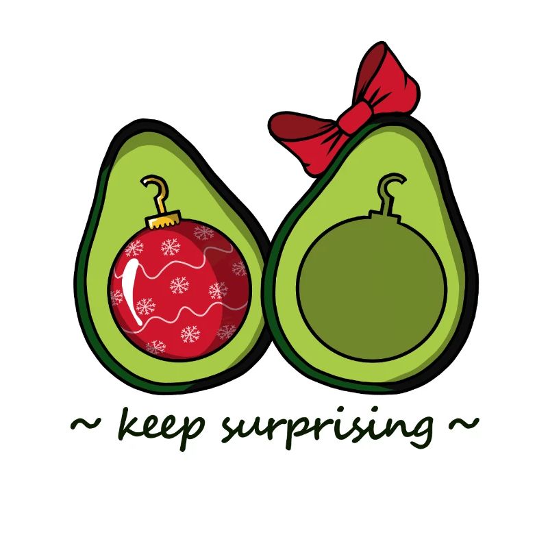 Avocado mit Weihnachtskugel als Kern