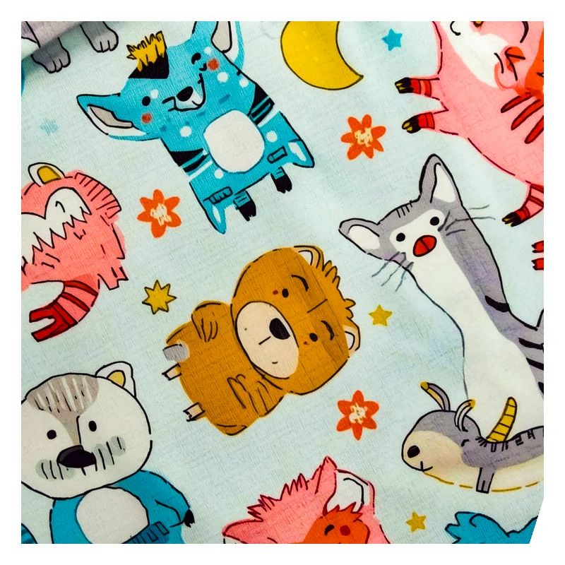 Collage ludique d’animaux de l’espace