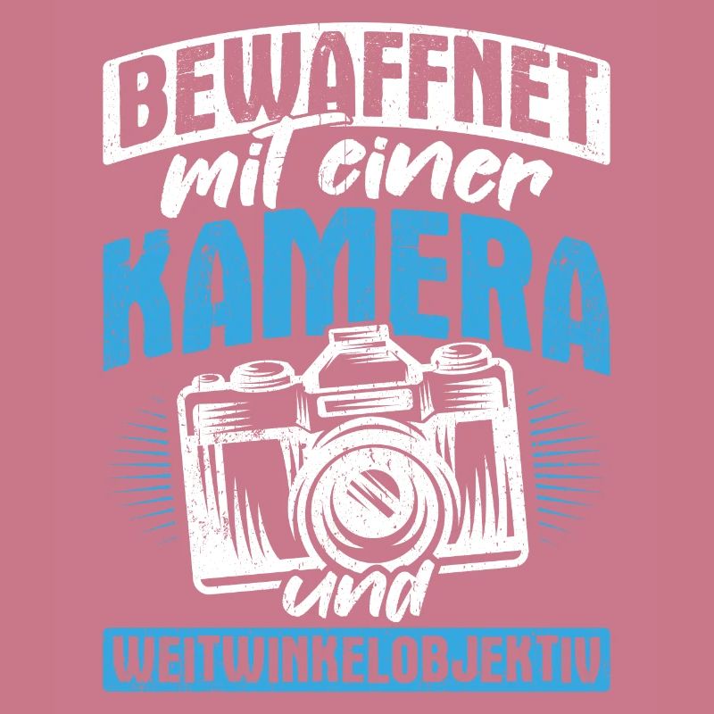 Bewaffnet mit einer KAMERA und WEITWINKELOBJEKTIV