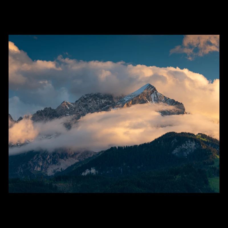 Alpspitze in Wolken