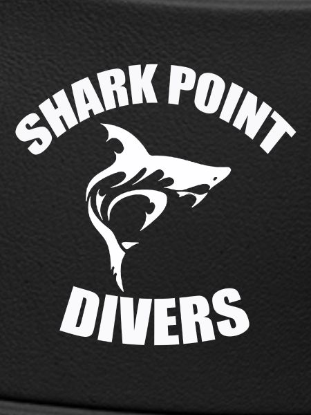 SHARK POINT DIVERS