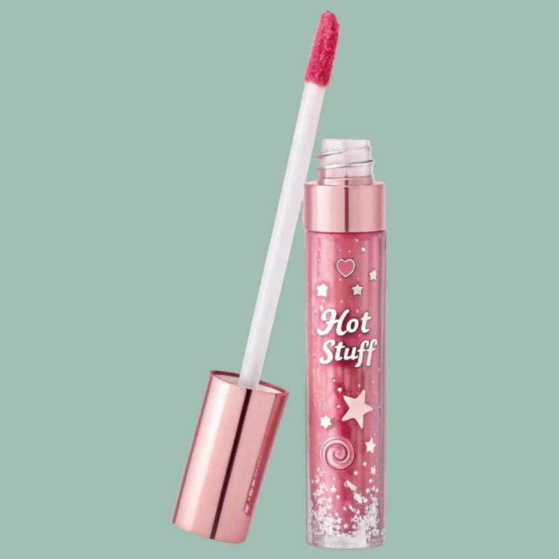 Lip gloss with glitter effect