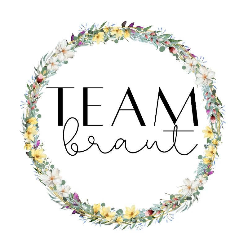 Team Bride ! Flower wreath customizable