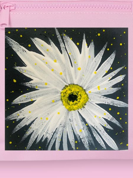 Edelweiss-black-white design