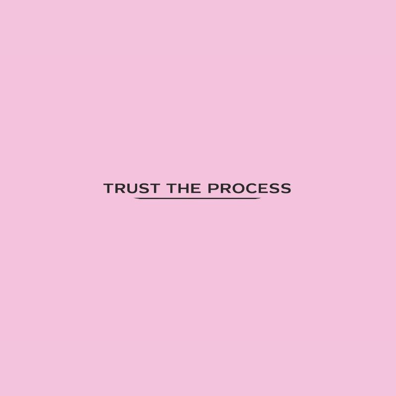 Faites confiance au processus Typographie Tee