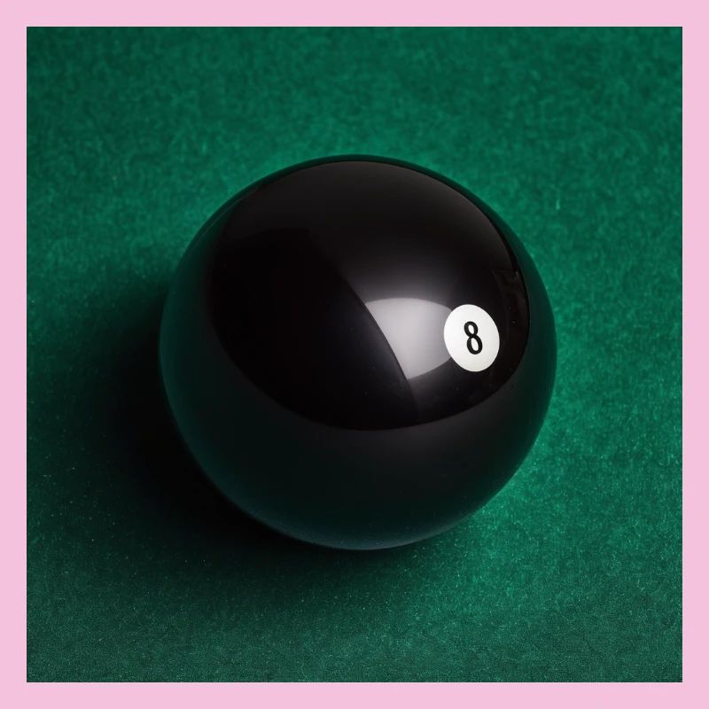 Bille 8 noire sur feutre