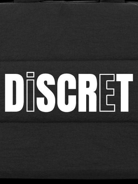 DISCRET ! 