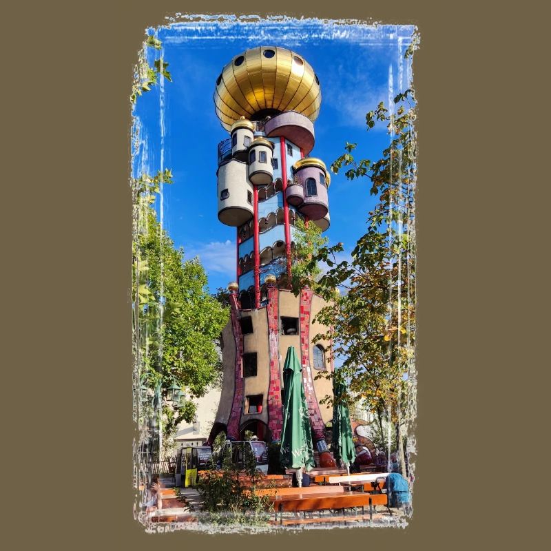 Hundertwasserturm beim Kuchlbauer