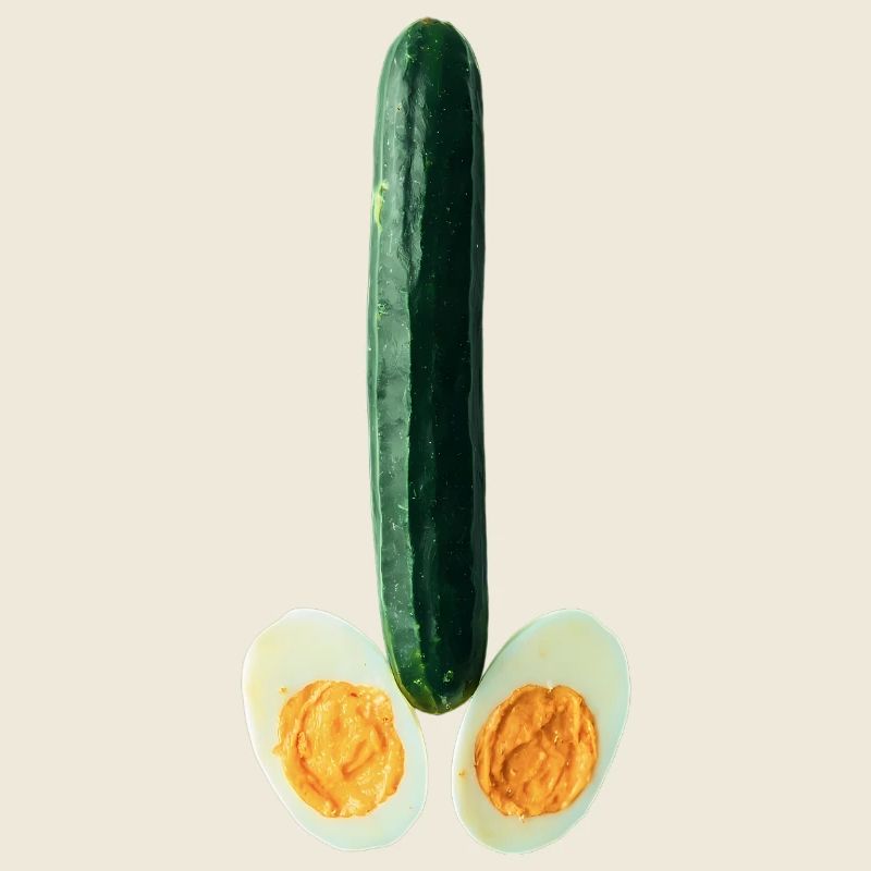 Salatgurke mit Ei