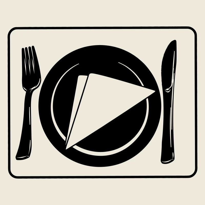 Couteau et fourchette sur napperon avec assiette et serviette