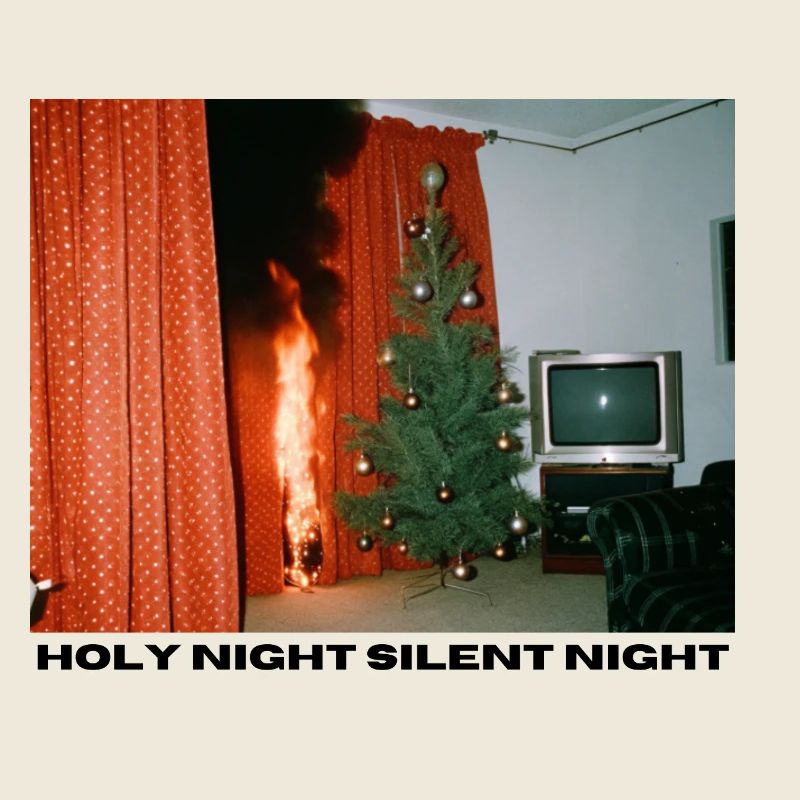 Holy Night - Brennender Weihnachtsbaum