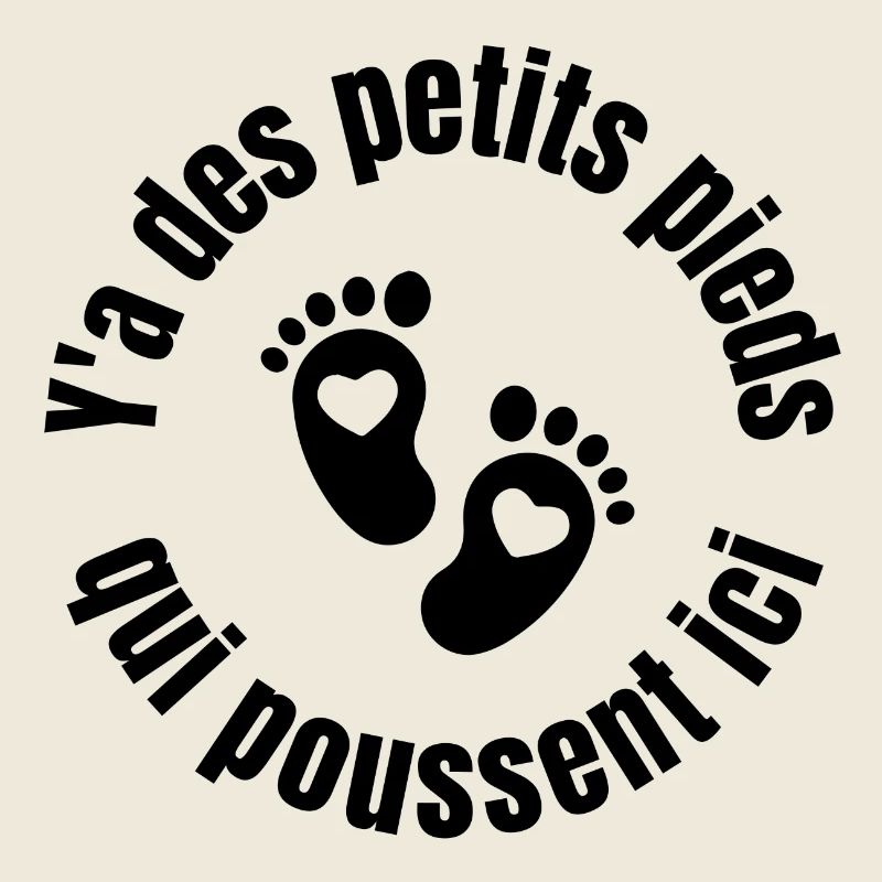 future maman, bébé, petits pieds qui poussent
