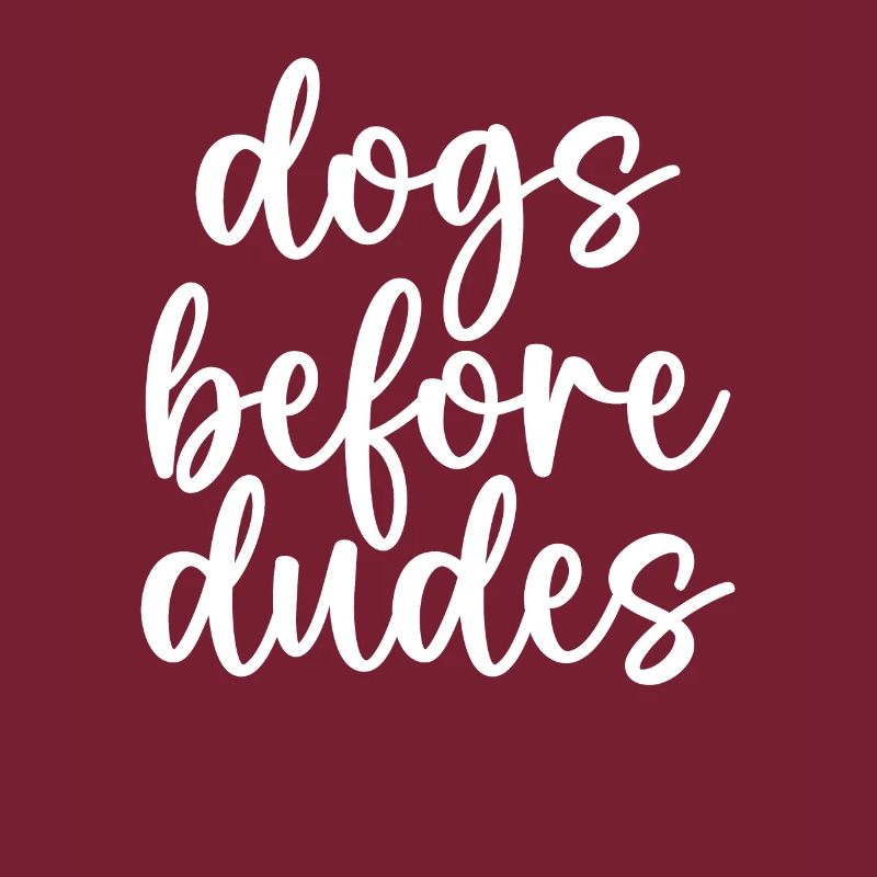 Chiens devant les gars