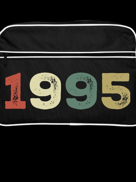 1995 Born in 1995