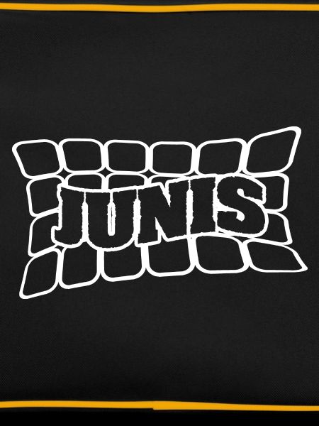 Junis