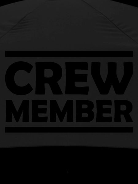 crew member 01