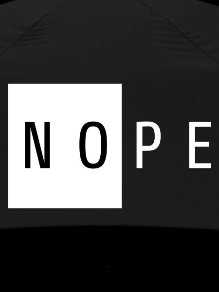 Nope White Geschenk